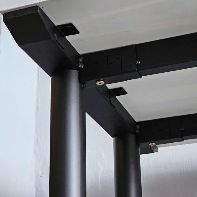 Bàn làm việc 200x70cm gỗ tràm chân sắt hệ TIO HBTO026