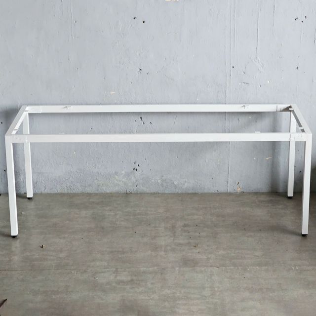 Chân sắt lắp ráp cho bàn 200x70cm hệ Uconcept HCUC027