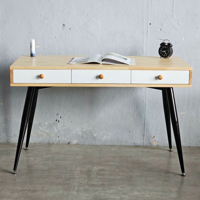 Bàn làm việc có ngăn kéo 120x55cm gỗ cao su BD68137