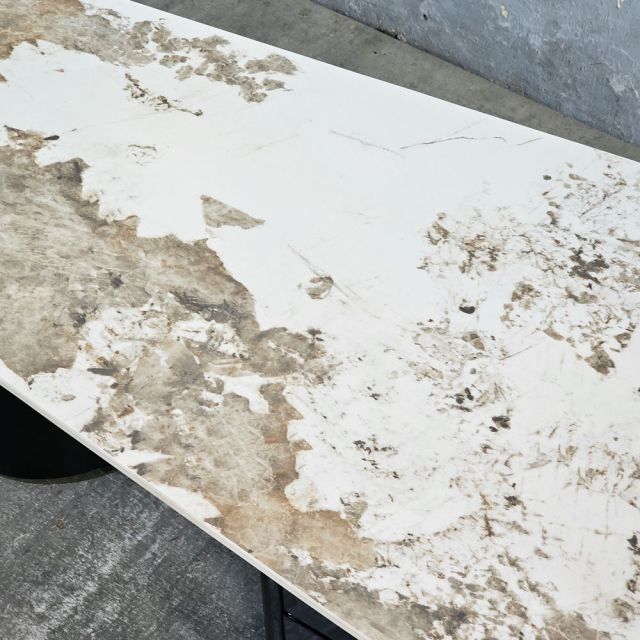 Bàn sofa có ngăn kéo 120x60cm mặt đá ceramic chân sắt  TT68302 Bàn sofa có ngăn kéo 120x60cm mặt đá ceramic chân sắt  TT68302