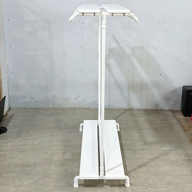 Kệ treo đồ ống nước gỗ Tràm KTD68010