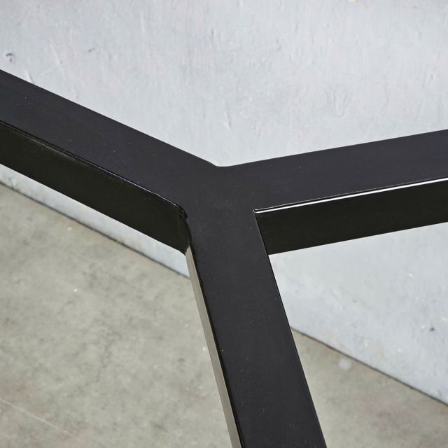 Chân bàn ăn sắt hộp sơn tĩnh điện - CHBBA040