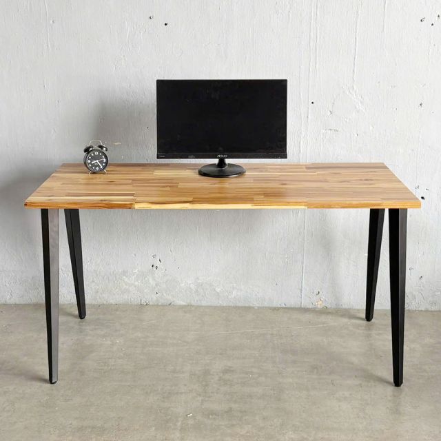 Bàn làm việc Gỗ Tràm 140x60cm chân hệ Tứ Giác Côn - HBDI014