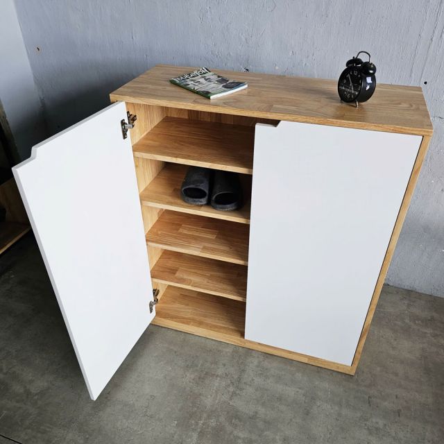 Tủ giày 2 cánh 90x35x103cm gỗ cao su KG68081