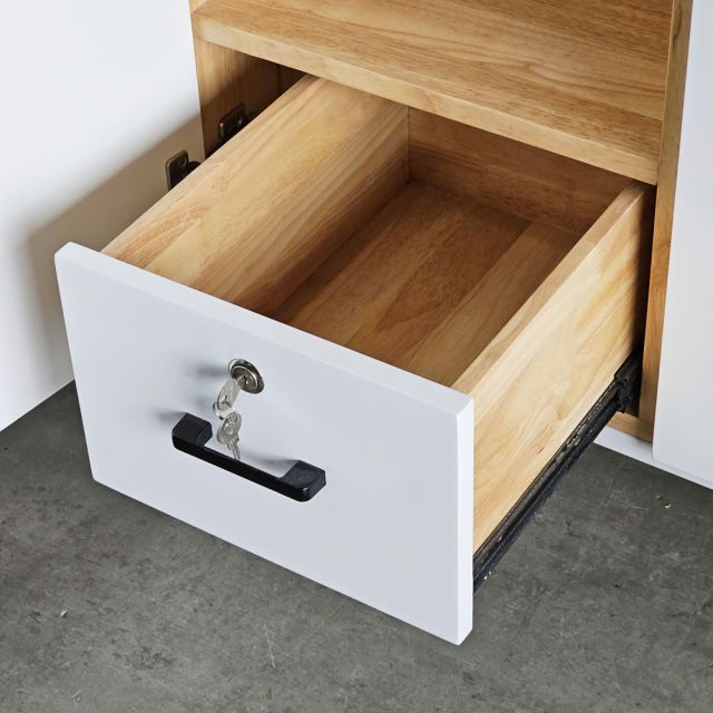 Tủ quần áo 3 cánh 120x53x184cm gỗ cao su TQA68054