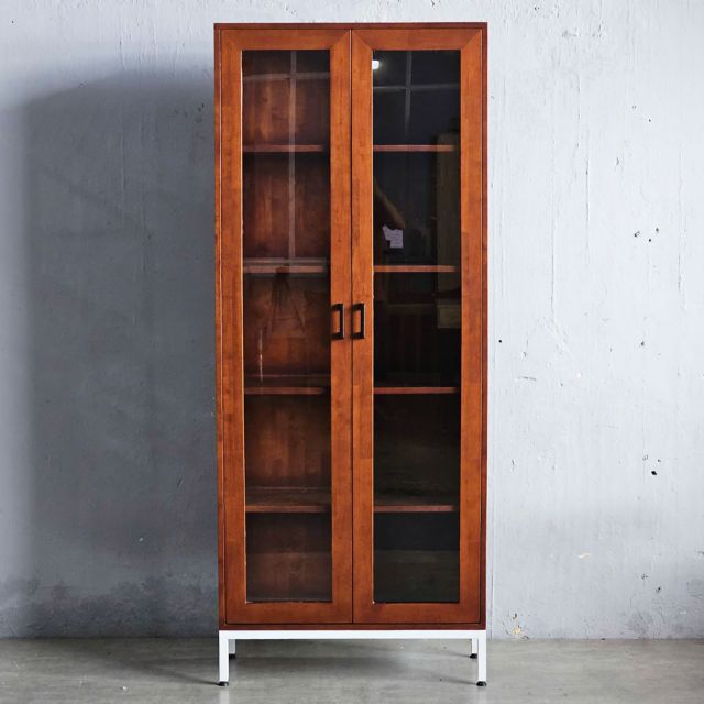Tủ kính phòng khách 80x35x195cm gỗ cao su KTB68201