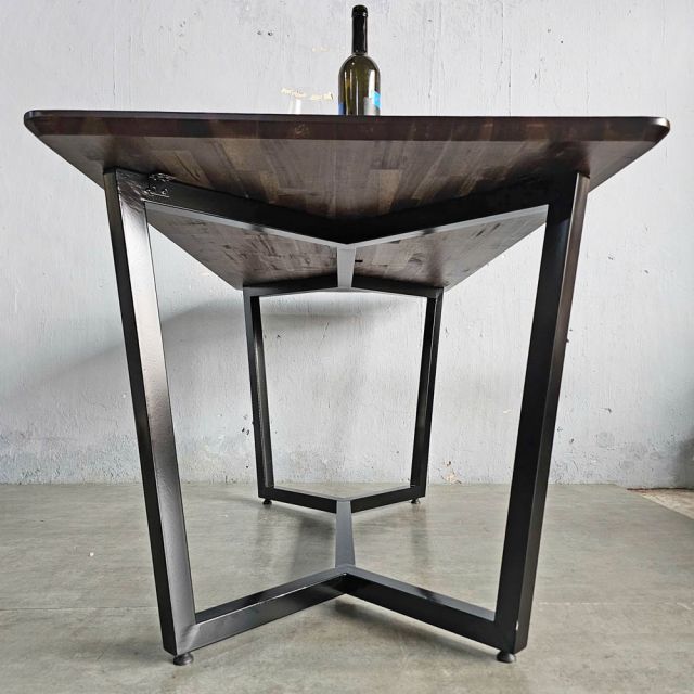 Bàn ăn TOGI gỗ Tràm chân sắt 160x80cm - BA68211