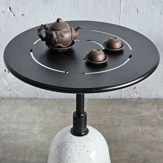 Bàn cafe tròn 60cm chân bê tông giả đá mài CFD68246