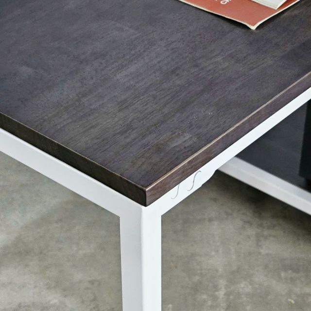 Bàn góc L liền kệ 110x80x130cm gỗ cao su CD68034