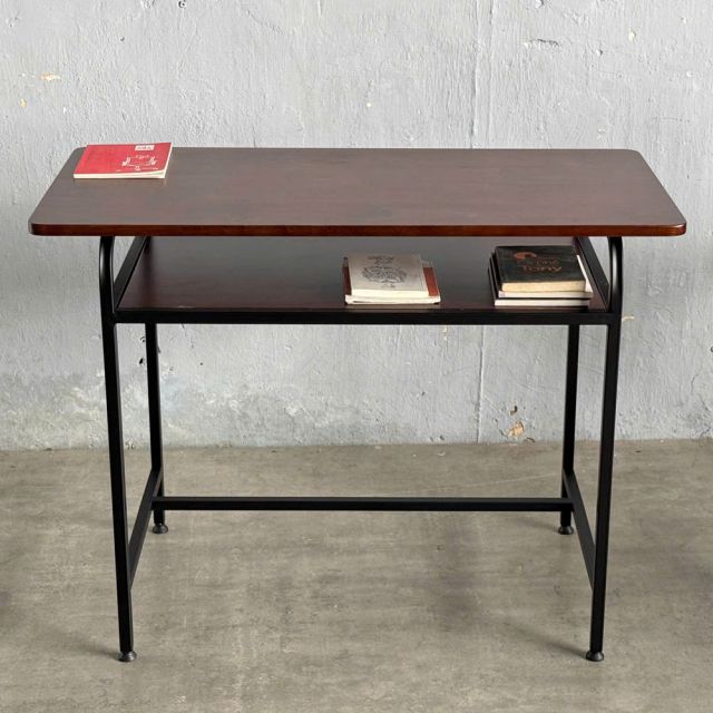 Bàn làm việc có ngăn để sách 100x50cm gỗ cao su khung sắt SPD68205