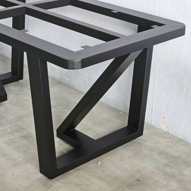 Chân sắt cho bàn ăn 150x70cm sơn tĩnh điện CHBBA047
