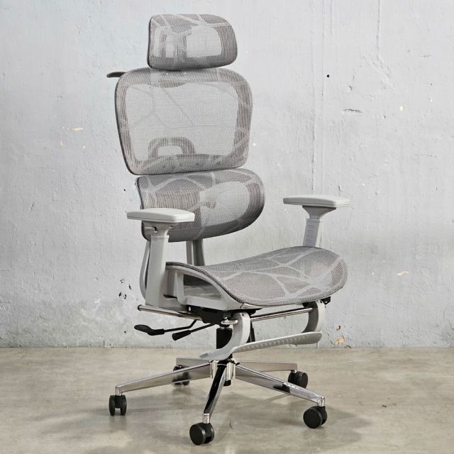 Ghế công thái học lưới có gác chân GVP900