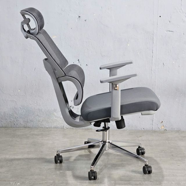 Ghế lưới văn phòng có tựa đầu MF902