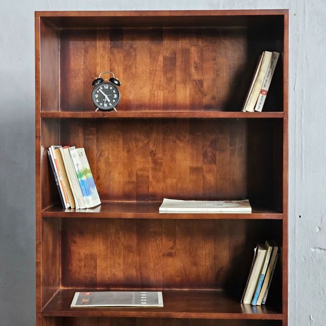 Kệ sách 5 tầng 80x30x183cm gỗ cao su chân sắt KS68305