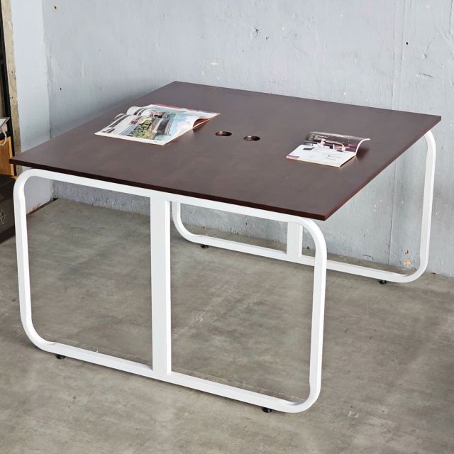 Bàn làm việc cụm 2 người ngồi chân sắt hệ Minimal HBMN0031