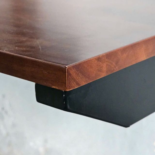 Bàn Gaming góc L 140x100cm gỗ cao su chân sắt lắp ráp GD68102
