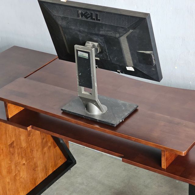 Combo bàn tủ Gaming TaUP 140x70cm gỗ cao su GD680102