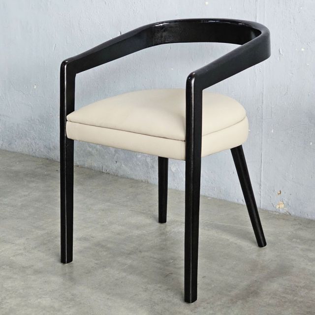 Ghế LORY bọc nệm gỗ tần bì GA68040