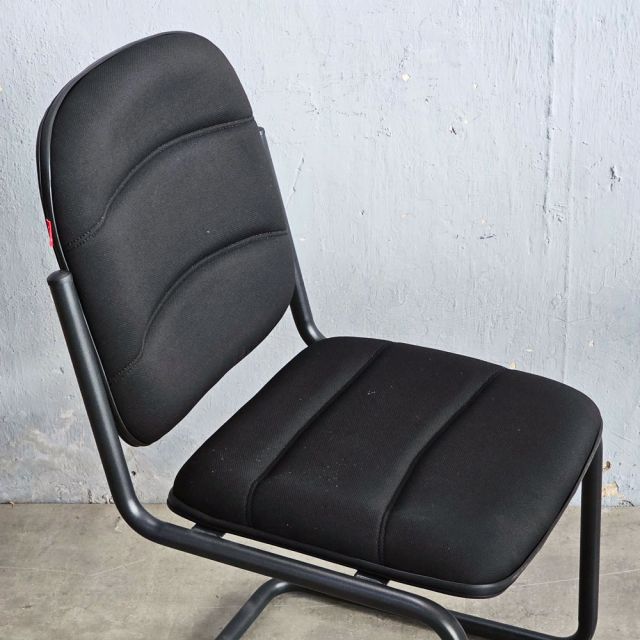 Ghế chân quỳ cho phòng họp HOM1066_04B