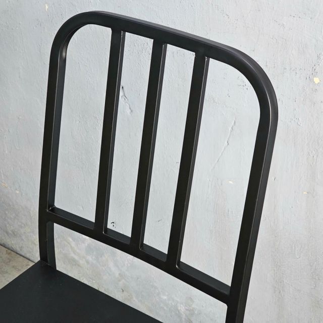 Ghế sắt đơn giản có tựa lưng GCF091