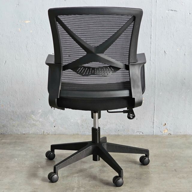 Ghế văn phòng chân xoay lưng lưới GAK835