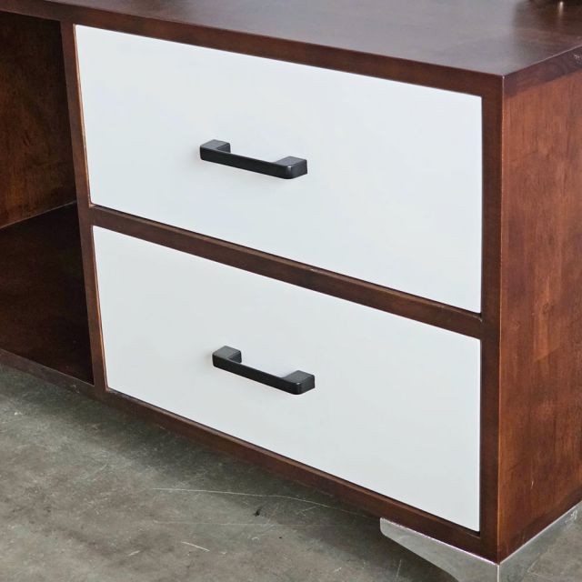 Tủ TV phòng khách 140x40x50cm gỗ cao su KTV68099