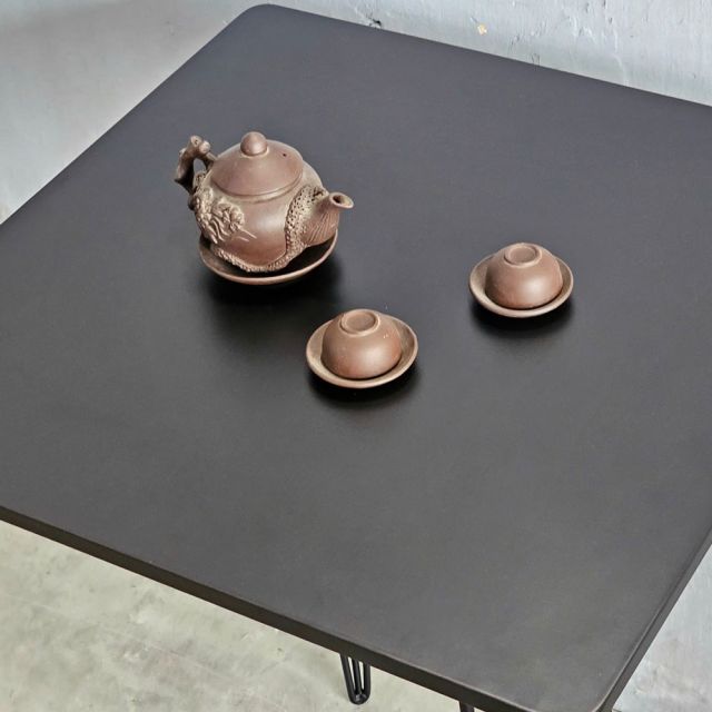 Bàn bar mặt vuông 70x70cm chân sắt Hairpin sơn tĩnh điện BB037