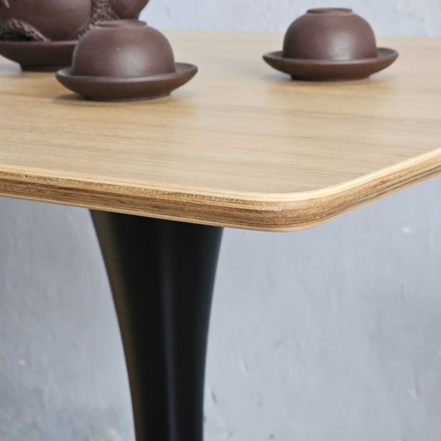 Bàn cafe vuông 60x60cm gỗ plywood chân sắt Tolix CFD68254