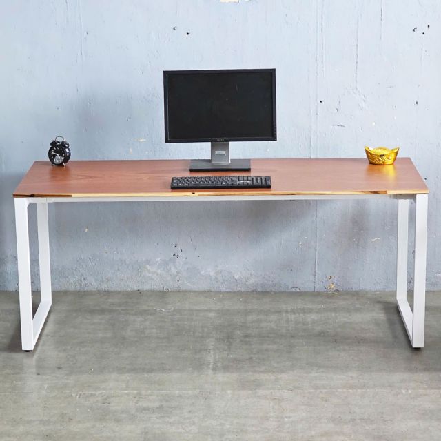 Bàn làm việc 180x60cm gỗ cao su chân sắt lắp ráp Rectang HBRT107