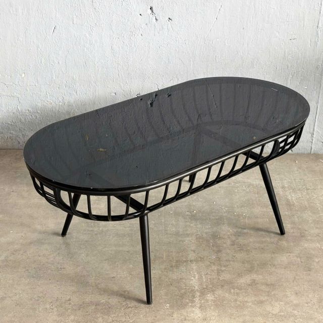 Bàn sofa oval mặt kính khung tròn màu vàng đồng