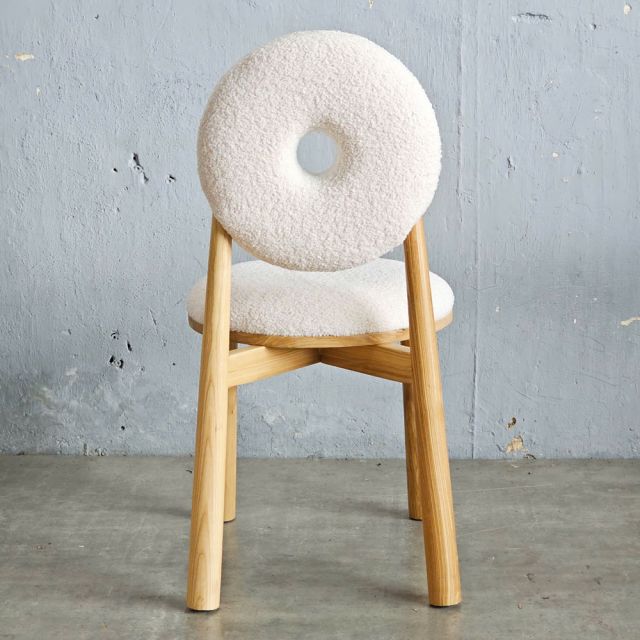 Ghế Donut gỗ Ash vải lông cừu GCF301