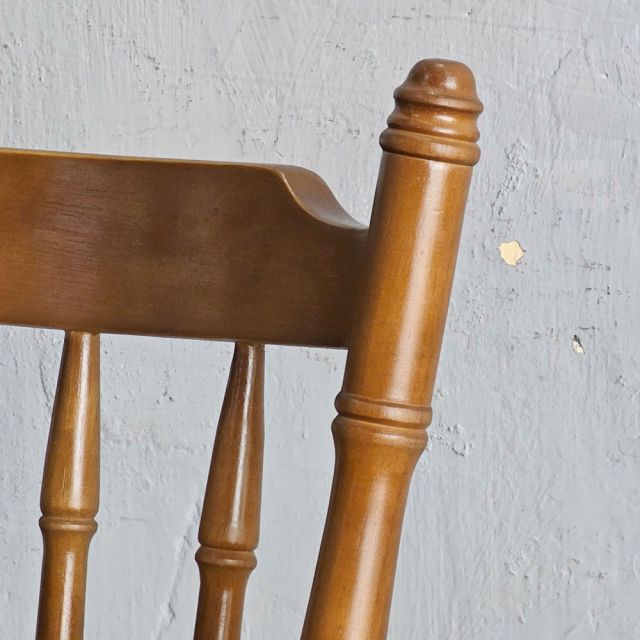 Ghế Amish mặt tròn gỗ cao su GCF300
