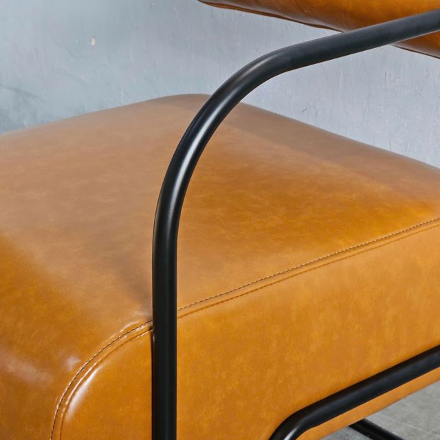 Ghế sofa đơn Candle bọc da simili khung sắt GSD68100