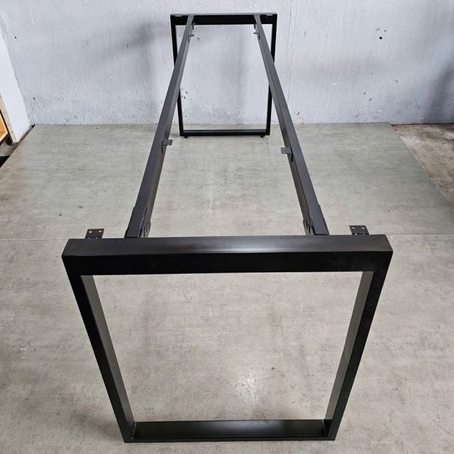 Chân sắt bàn làm việc hệ Rectang 200x60cm lắp ráp HCRT027