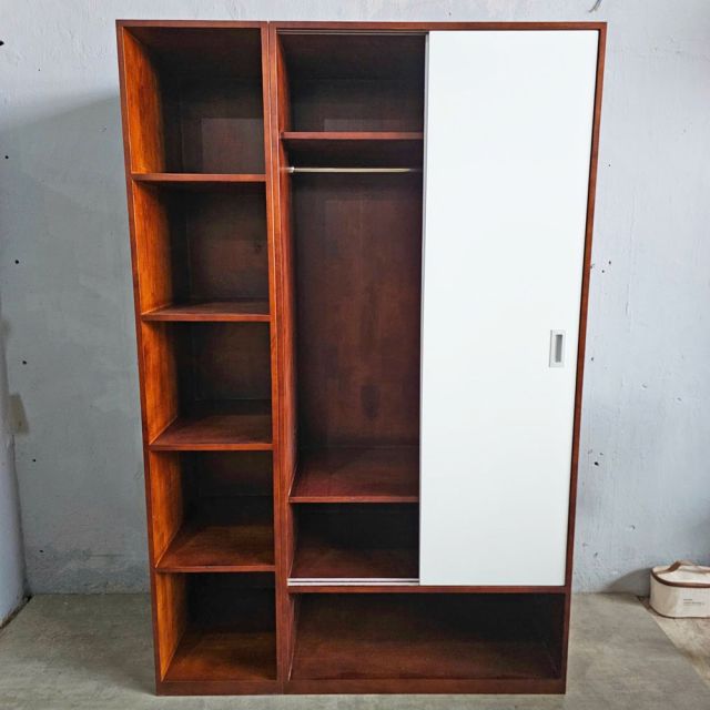 Tủ quần áo cửa lùa 130x55x200cm gỗ cao su KQA68067