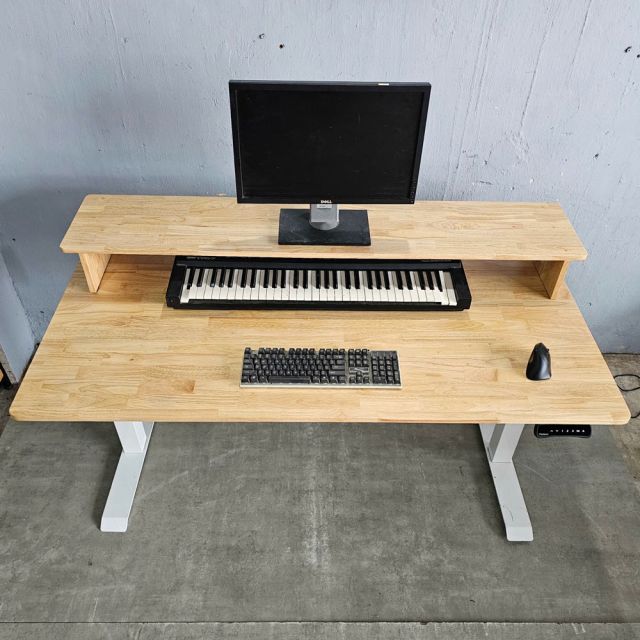 Bàn phòng thu StudioDesk 160x80cm gỗ cao su SD68025