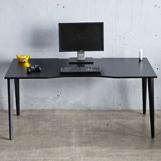 Bàn Gaming 160x70cm gỗ cao su chân Tứ Giác Côn HBDI015