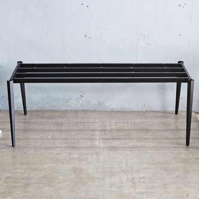 Chân sắt lắp ráp cho bàn họp 200x100cm hệ Tứ Giác Côn CBHD010