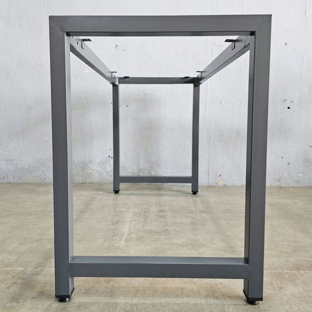Chân sắt lắp ráp cho bàn 120x60cm hệ URA HCUR001
