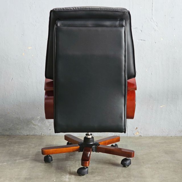 Ghế giám đốc bọc da ngả lưng tựa tay gỗ MFZ863