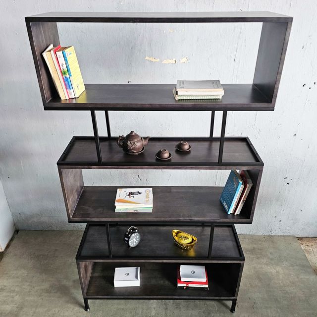 Kệ sách khung sắt 5 tầng gỗ cao su KS68210