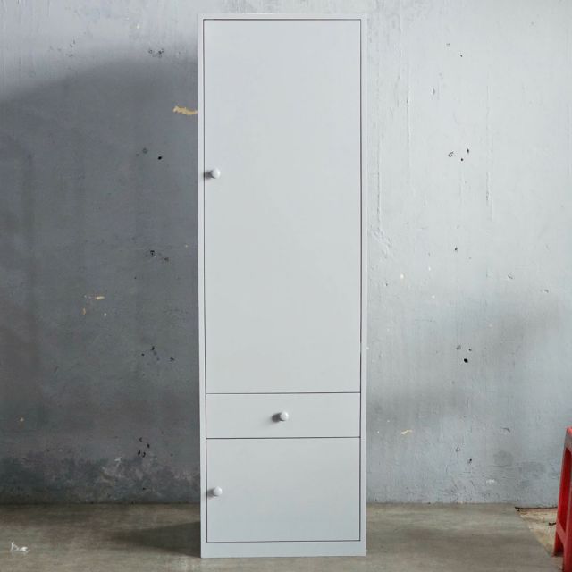 Tủ bếp 55x50x180cm gỗ cao su KB68059