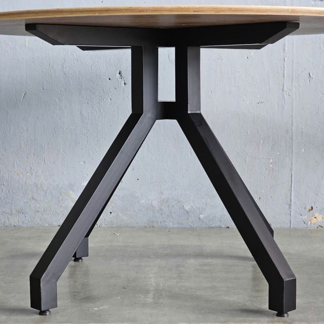 Bàn ăn tròn VEXA 120cm gỗ plywood chân sắt BA68228