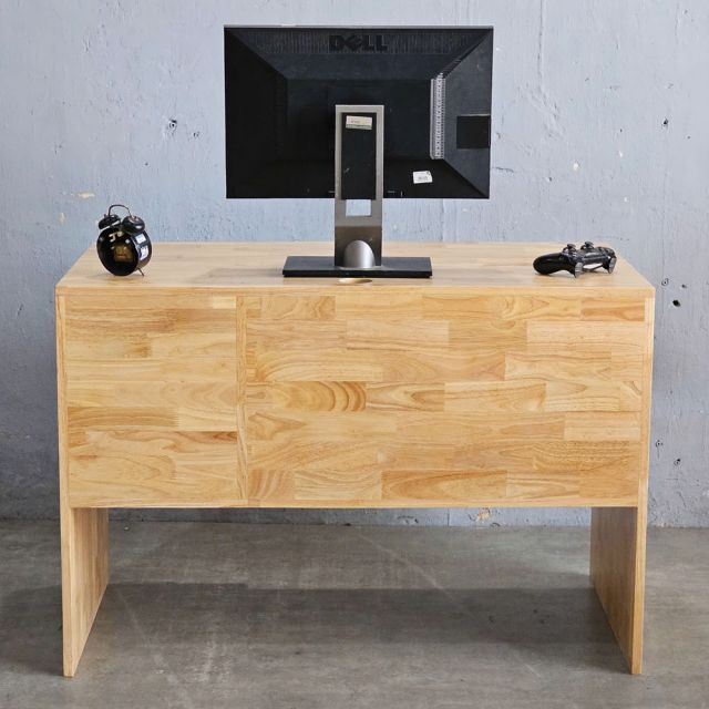 Bàn máy tính có ngăn kéo 110x60cm gỗ cao su COD68060
