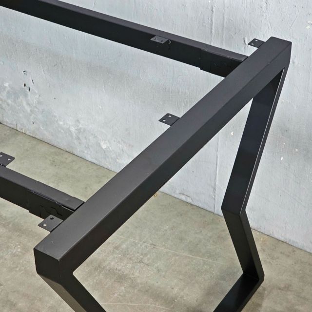 Chân sắt lắp ráp 140x80cm hệ Mconcept HCMC030