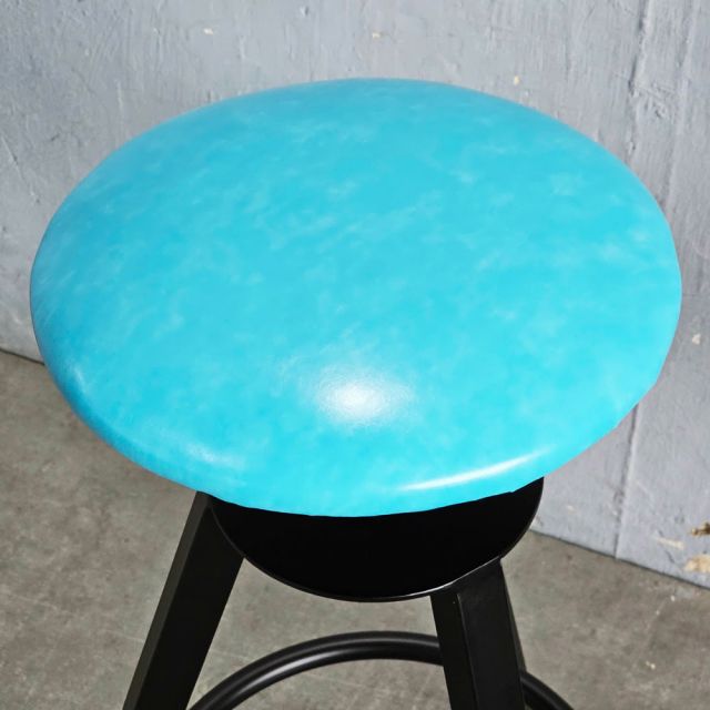 Ghế bar nâng hạ nệm bọc Si chân sắt GBSK024