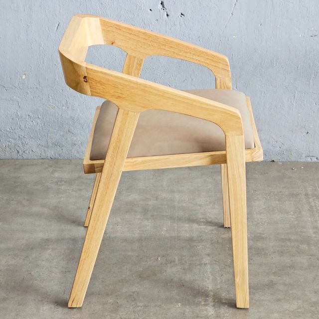 Ghế lưng tựa gỗ cao su bọc nệm GCF194