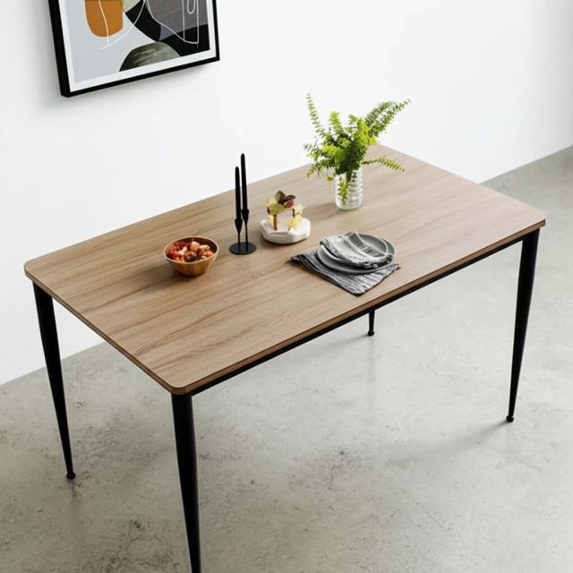 Bàn ăn 140cm gỗ Plywood chân sắt vuốt côn lắp ráp - BA155