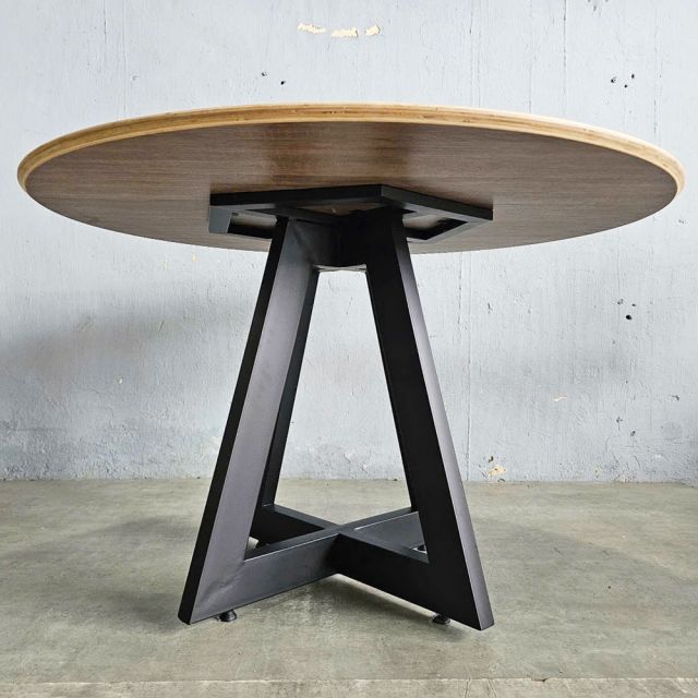 Bàn ăn tròn 120x120cm gỗ plywood chân sắt BA68231