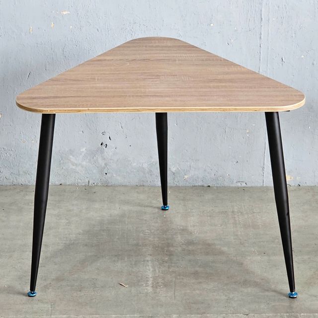 Bàn tam giác BENTO 120cm gỗ plywood chân sắt hệ CONE HBCO071